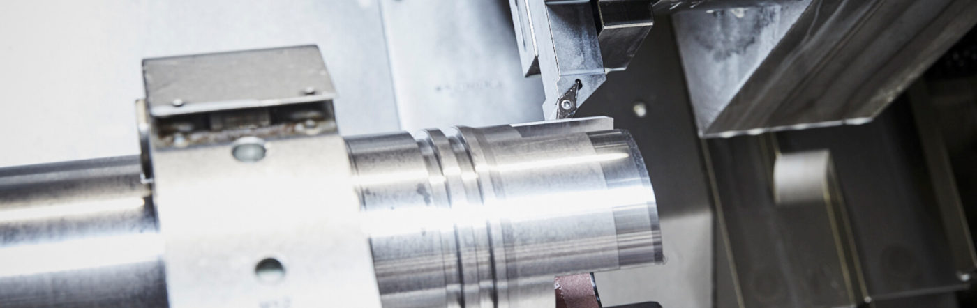CNC Drehteil wird gefertigt