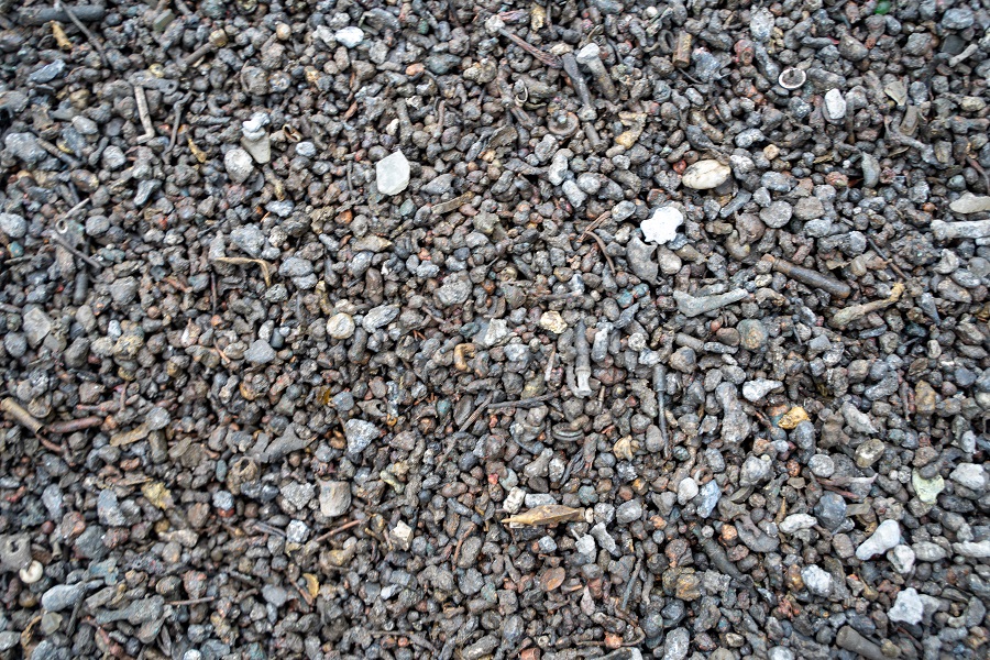 NE Konzentrat und Nicheisen Fraktion aus Schlackenaufbereitung mit SPALECK Siebmaschinen